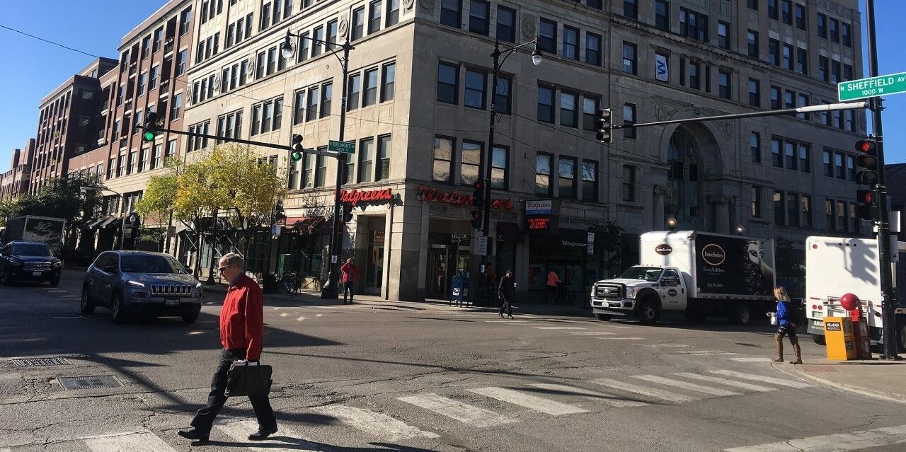 Chicago street crossing